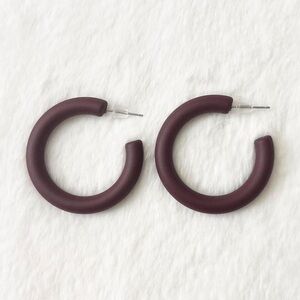 5/$15 🩷 MUST BUNDLE Matte Burgundy Hoop Earrings - Women Jewelry